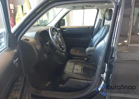 2017 Jeep Patriot High Altitude Fwd z USA, uszkodzony, nr VIN 1C4NJPFA7HD118370